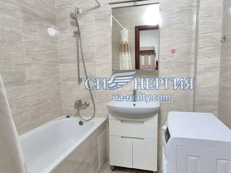Квартира. Киев, улица Бориса Гмири