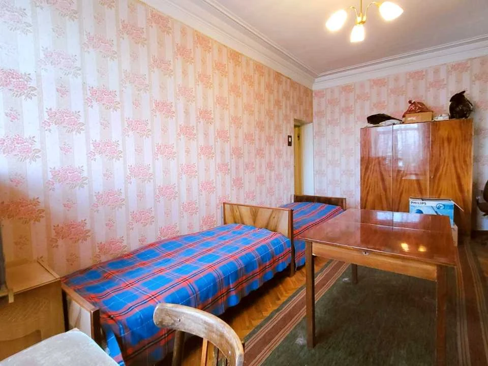 Квартира. Київ, Будівельників пров.