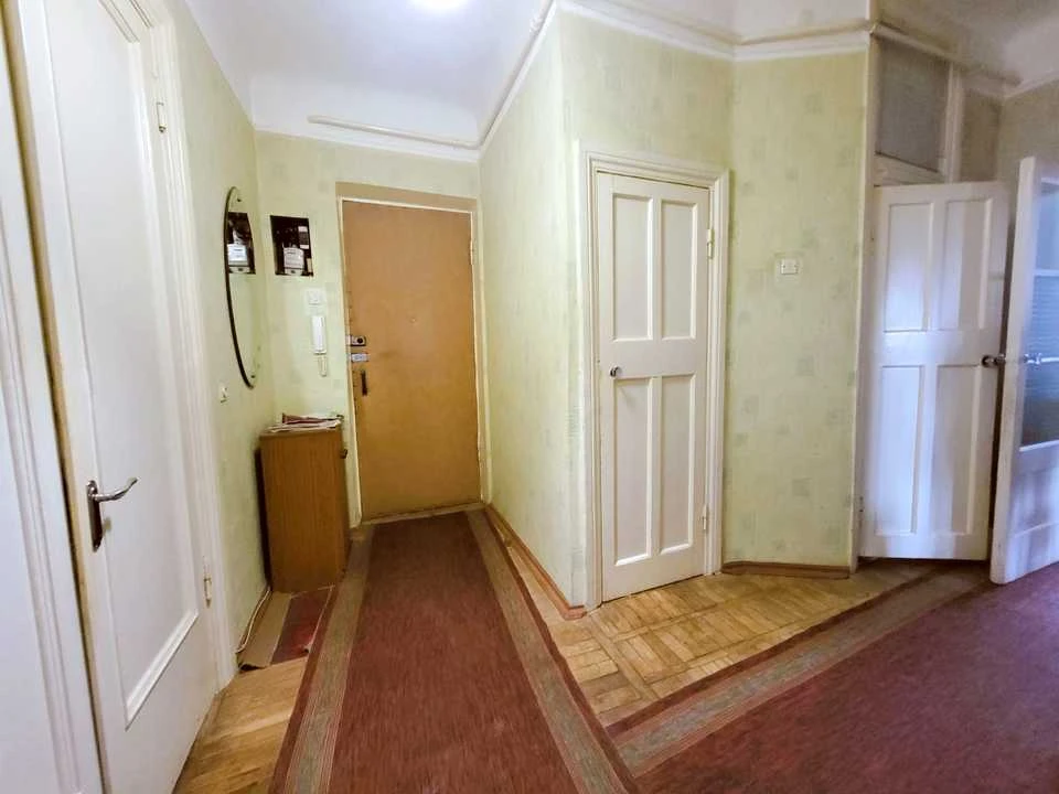 Квартира. Київ, Будівельників пров.