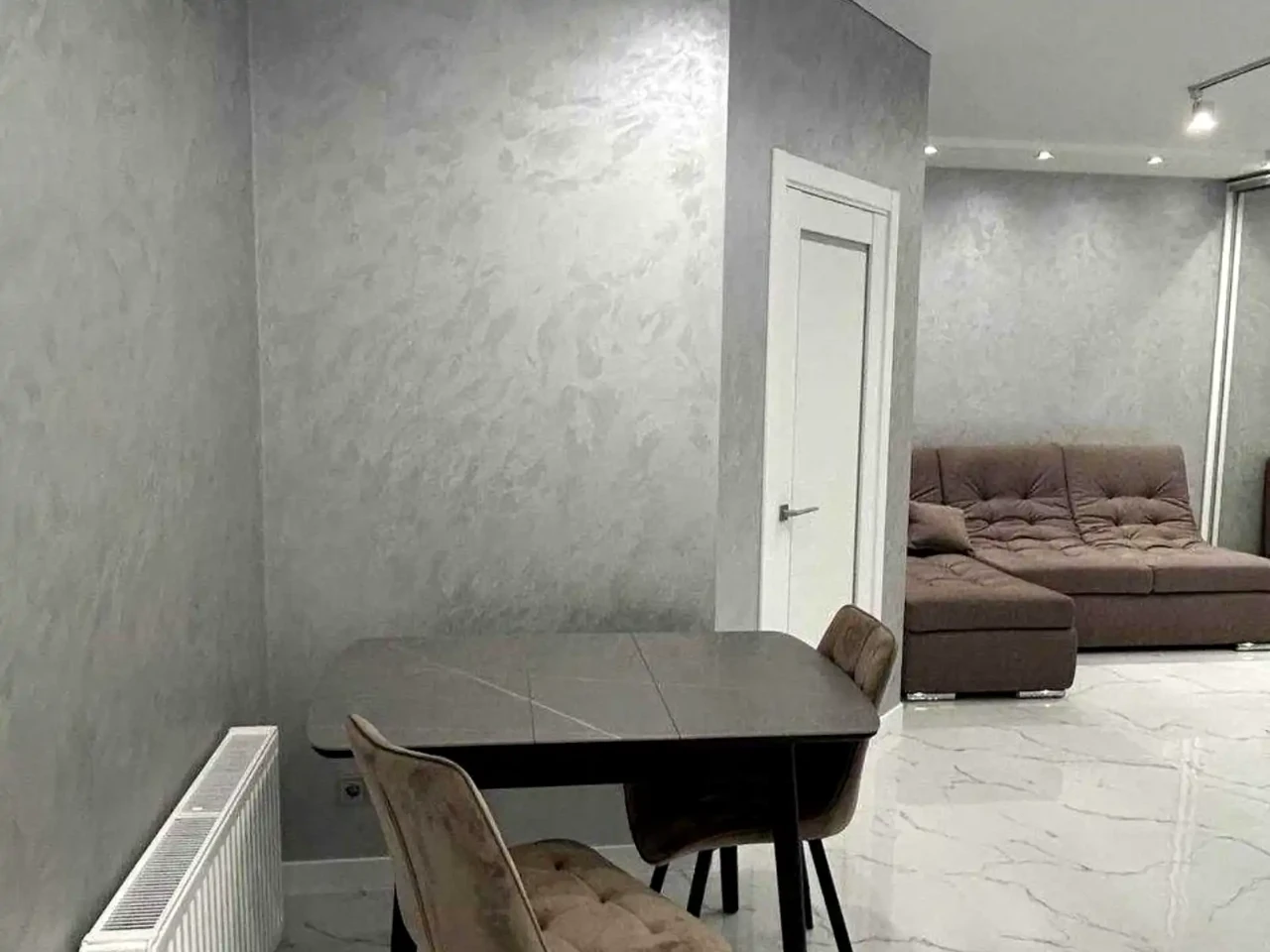 Rent 1-room apartment 46 sq m 7/24 floor