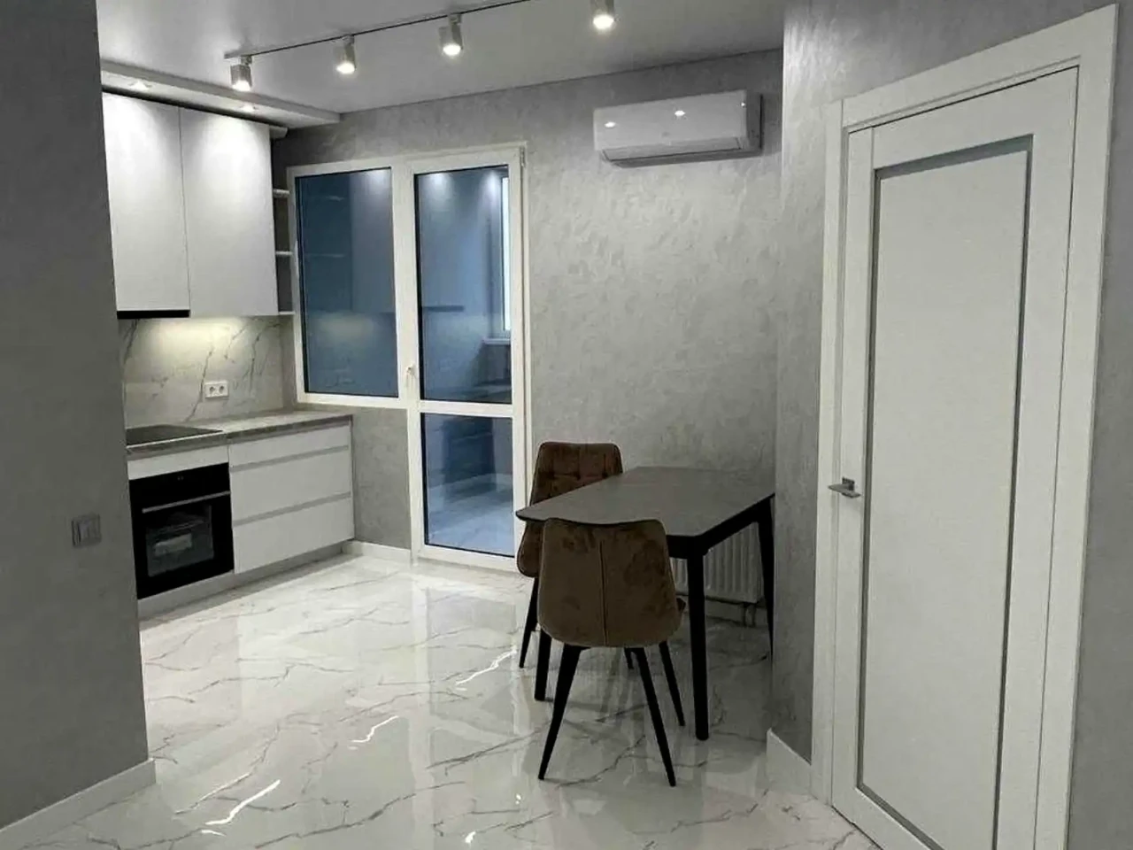 Rent 1-room apartment 46 sq m 7/24 floor