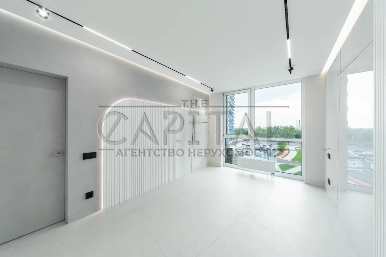 Sale of an apartment with designer renovation in the Great complex, 80 sq.m.
