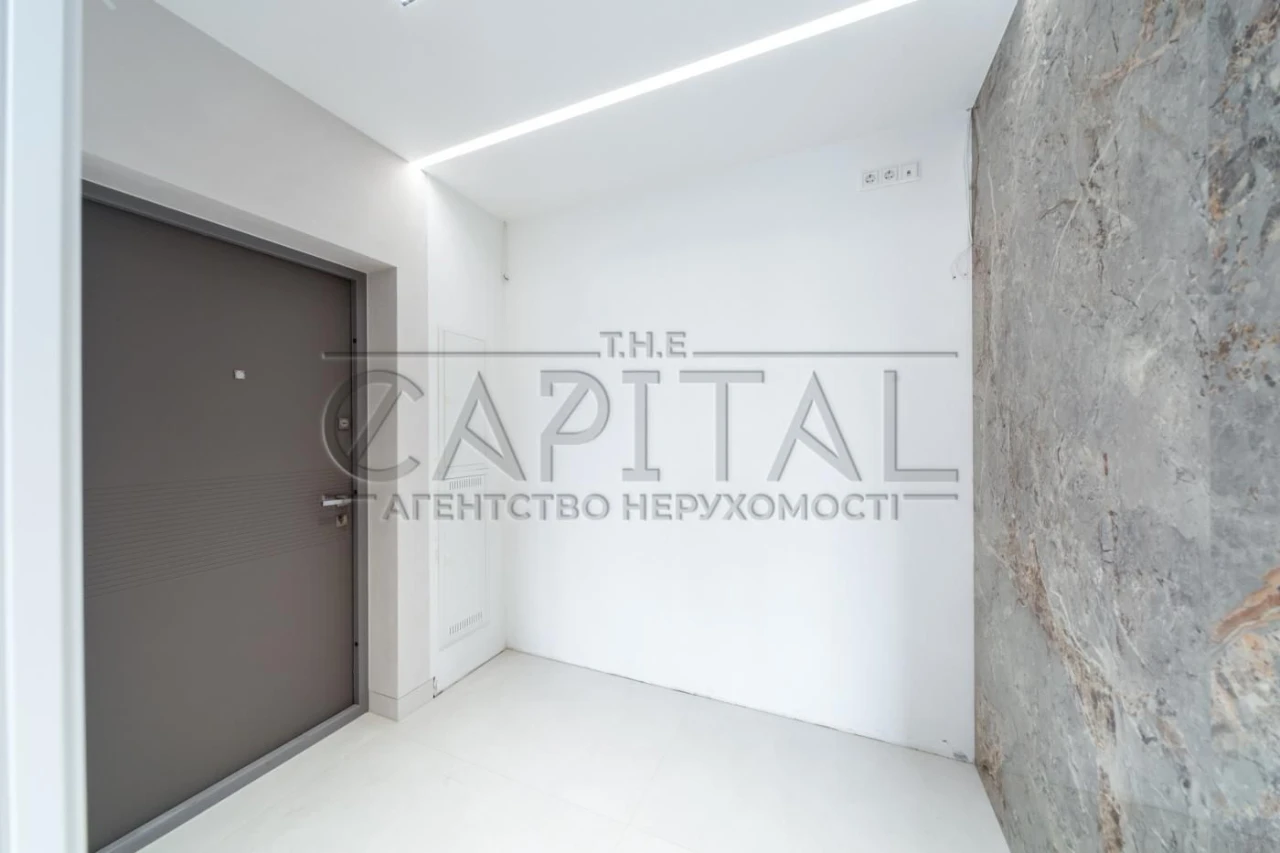 Sale of an apartment with designer renovation in the Great complex, 80 sq.m.
