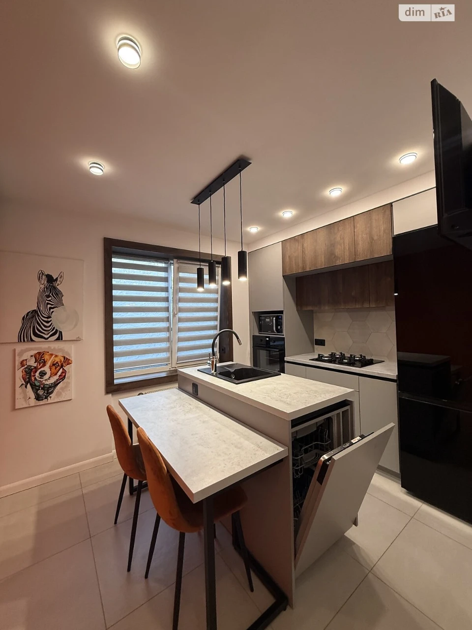 Sale Apartment Шевchenkivsky