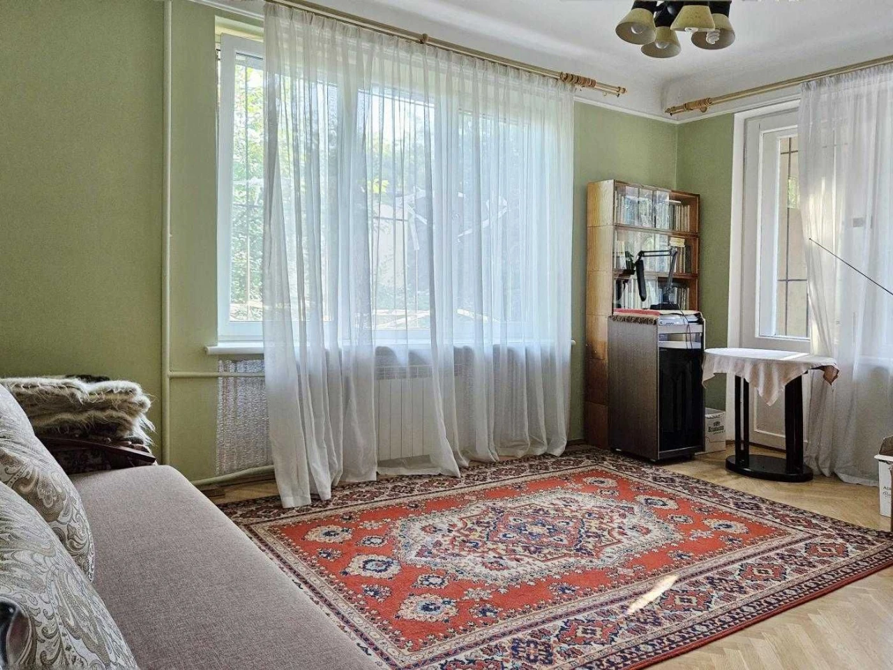 Exclusive house in a prestigious area on Zaporizka Street,