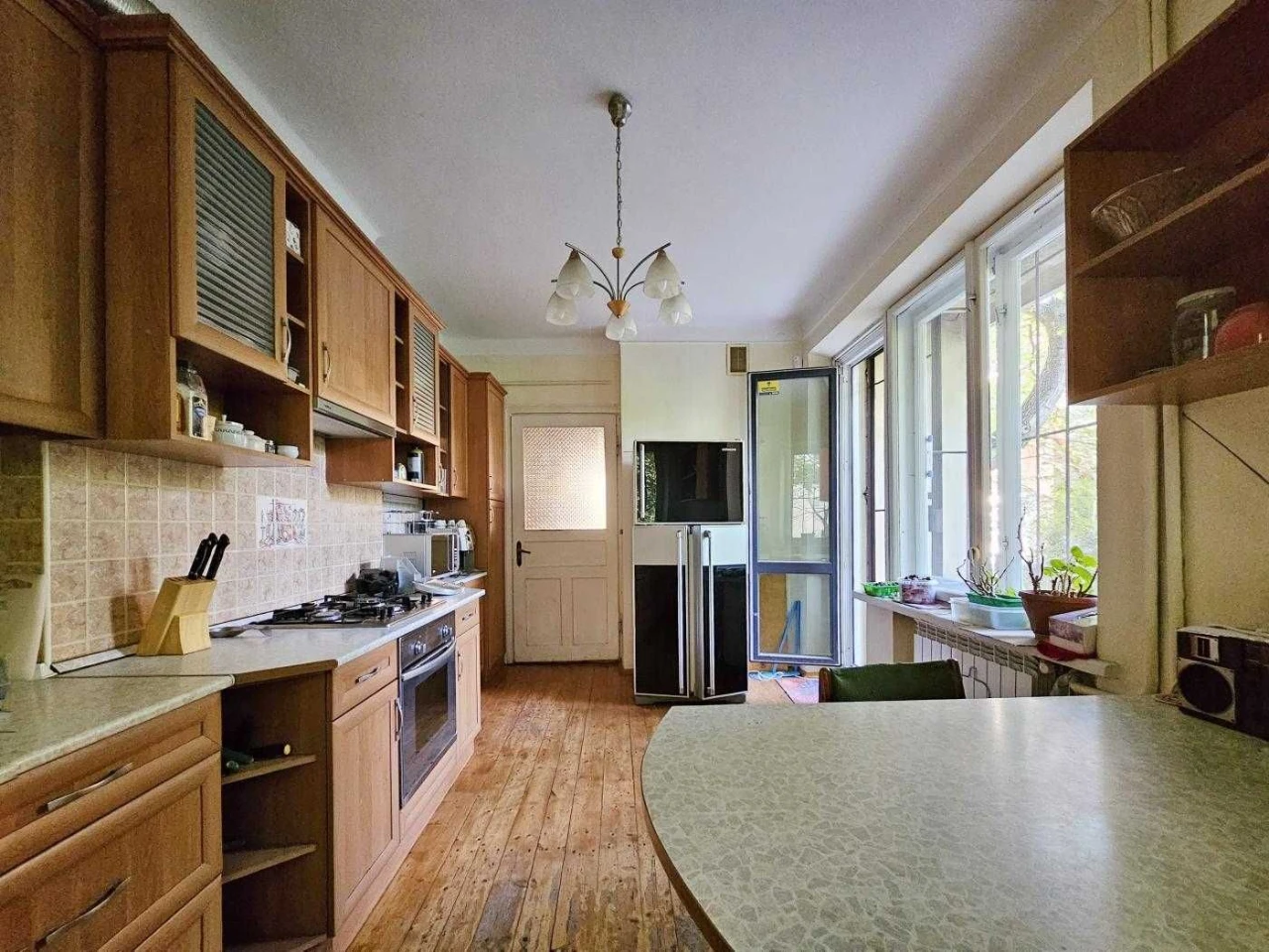 Exclusive house in a prestigious area on Zaporizka Street,