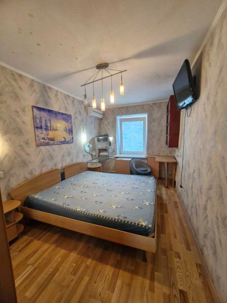 Продам 3-к.квартиру возле Юридичекой академии(4ст. Фонтана)
