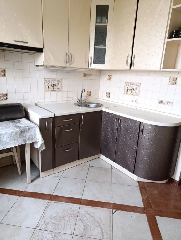 Продам 3-к квартиру на Лушпи