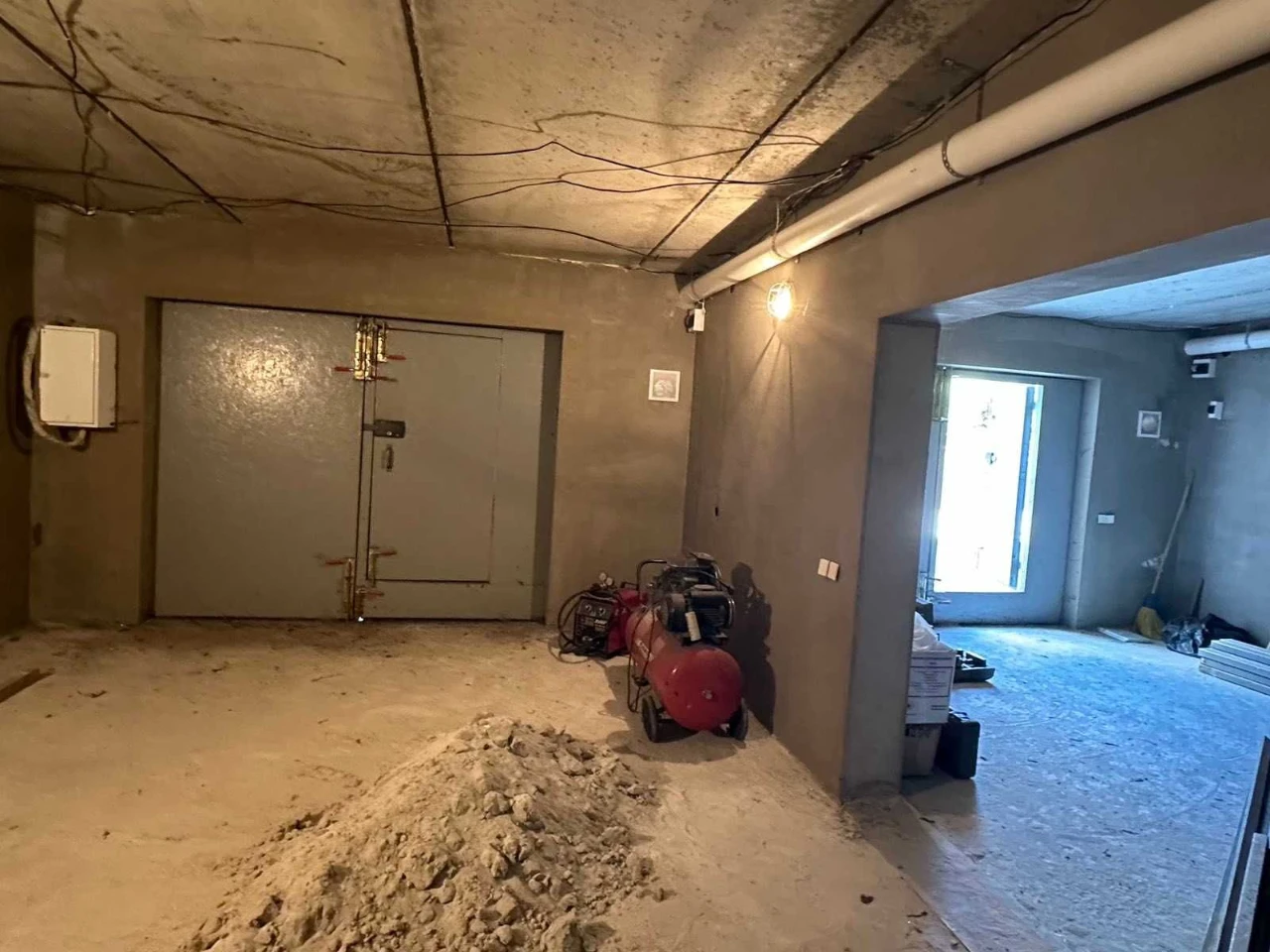 Продам 2 спарені гаражі по вул. Полтавська 23