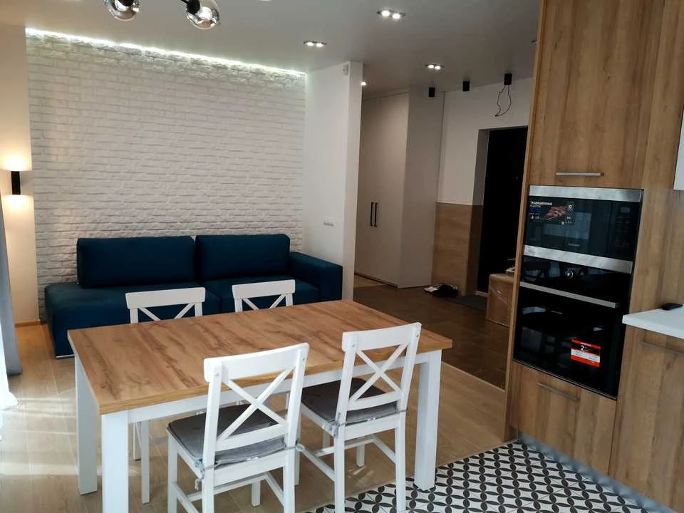 Apartment. Kyiv, Predslavynska St.