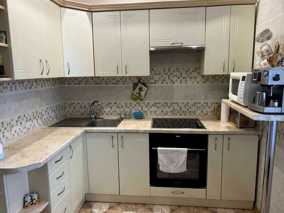 Apartment. Kyiv, Mezhylova Street.