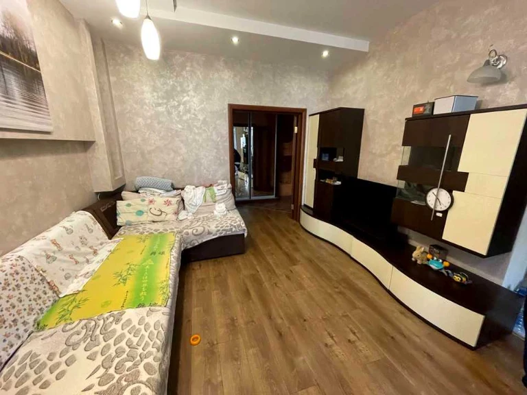 Apartment. Kyiv, Andriy Verkhovolda Street