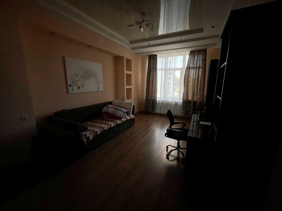 Apartment. Kyiv, Andriy Verkhovolda Street