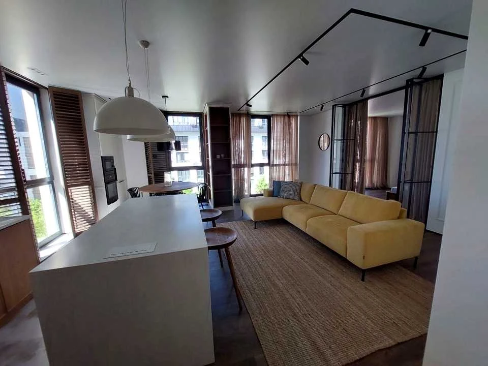 Apartment. Kyiv, Salutna St.
