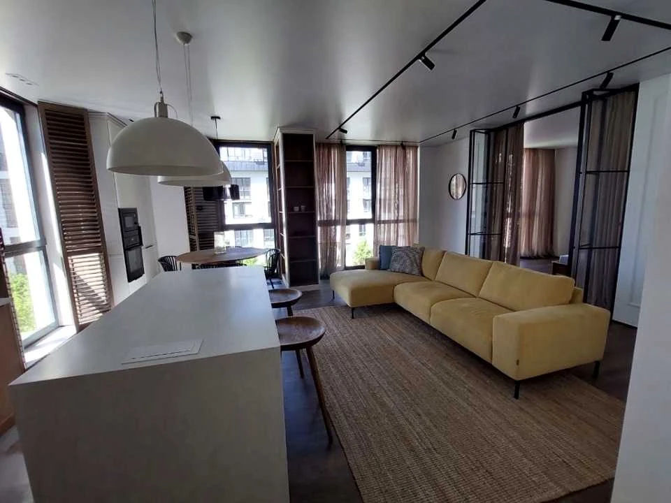 Apartment. Kyiv, Salutna St.