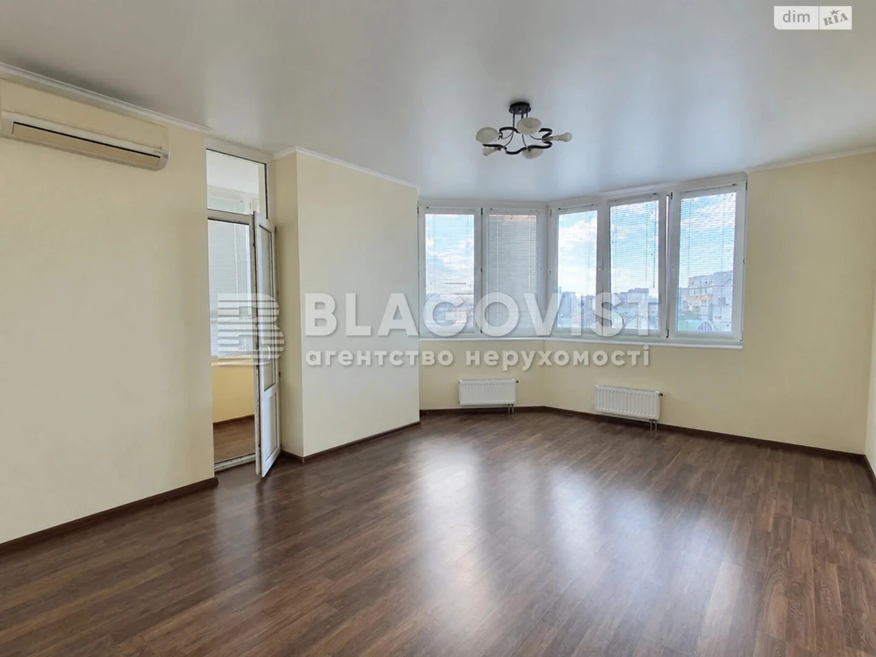 Продаж Квартира Дарницький