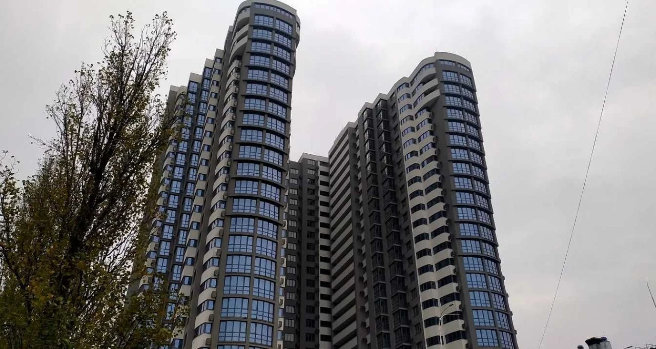 Sale of a 1-room apartment without renovation in the FREEDOM residential complex, Dnipro