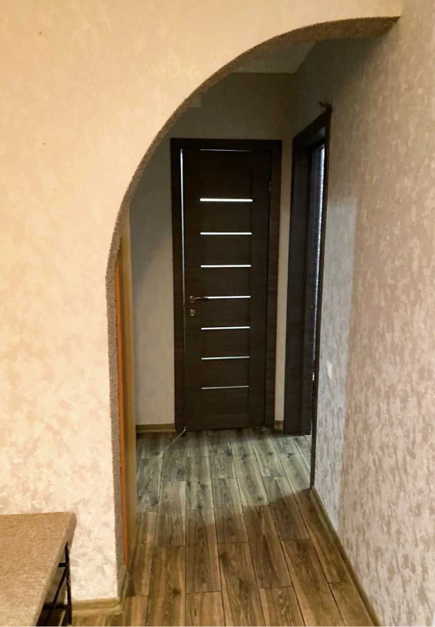 3-кімнатна квартира на Небесной Сотні — 65 м², ремонт, 7 этаж