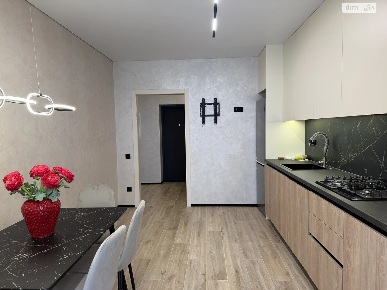 Sale Apartment Center