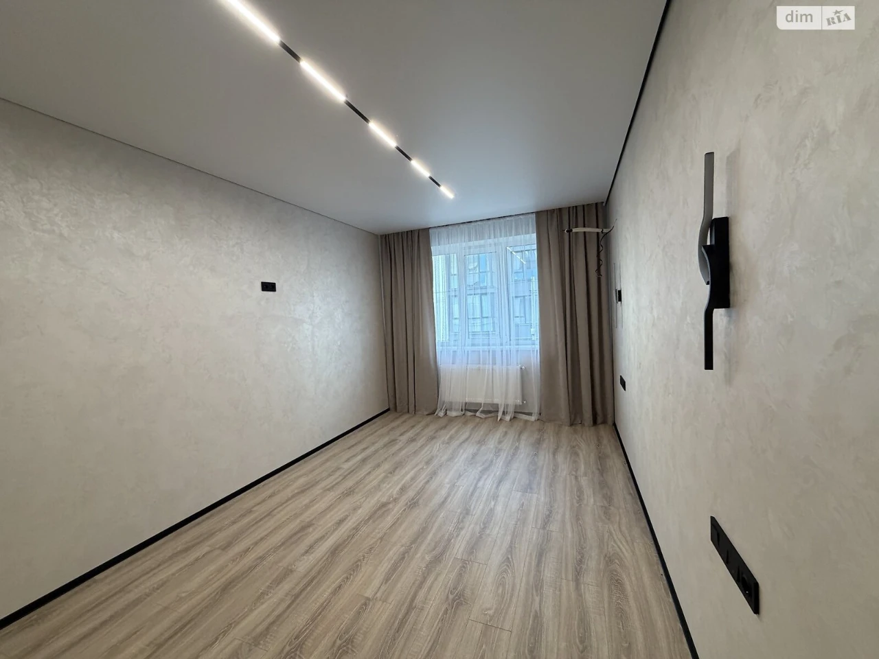 Sale Apartment Center