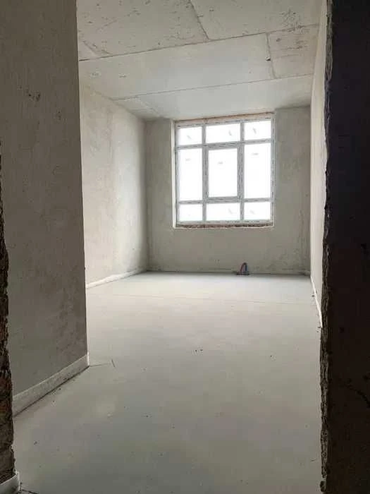 Продам однокомнатную квартиру в ЖК Бережанский.