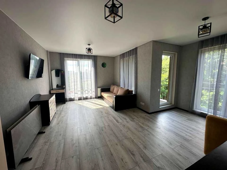 Apartment. Kyiv, Volodymyr Brozhko St.