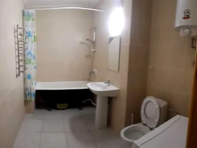 Apartment. Kyiv, Mykhola Bazhana Avenue