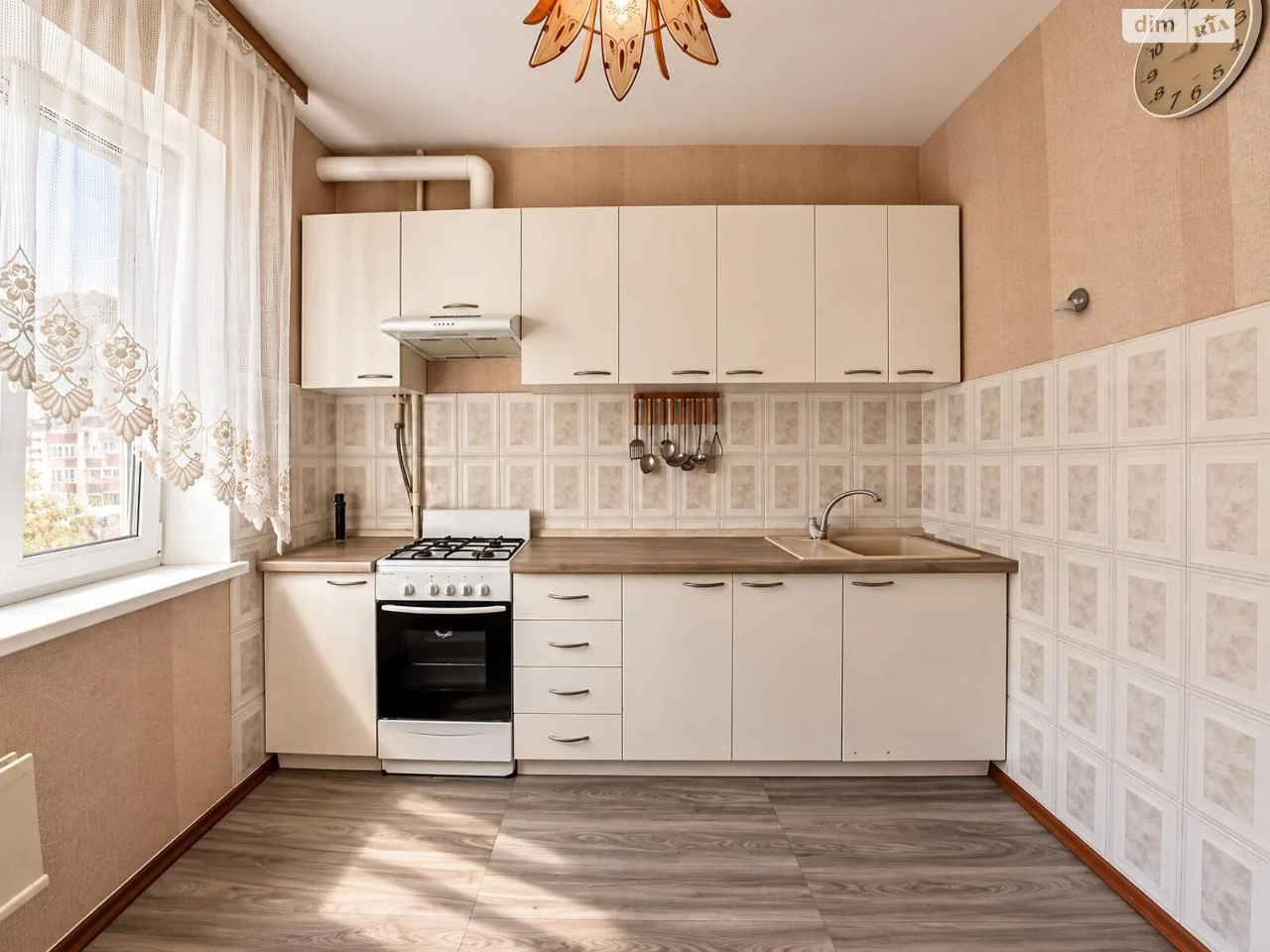 Sale of 2-room apartment in Troschyna