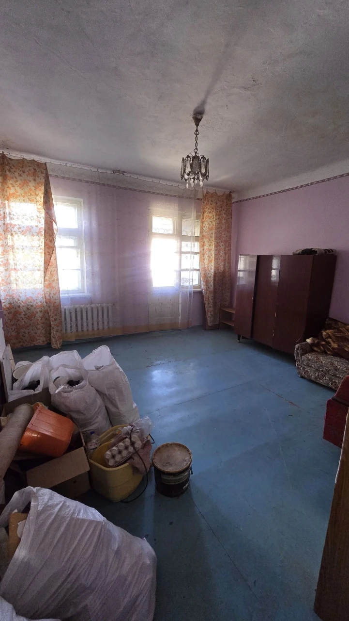 Продам 3к квартира проспект Мазепи