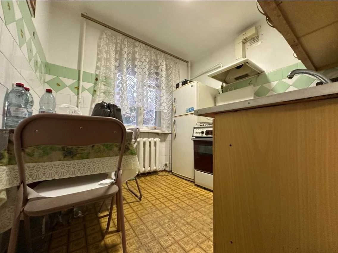 Продажа трехкомнатной квартиры на Сегедской