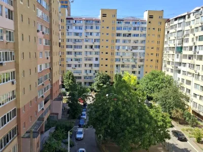 Квартира. Одесса, проспект Тракторостроителей