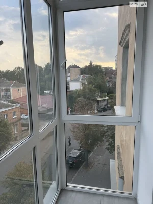 Apartment for Sale, Center