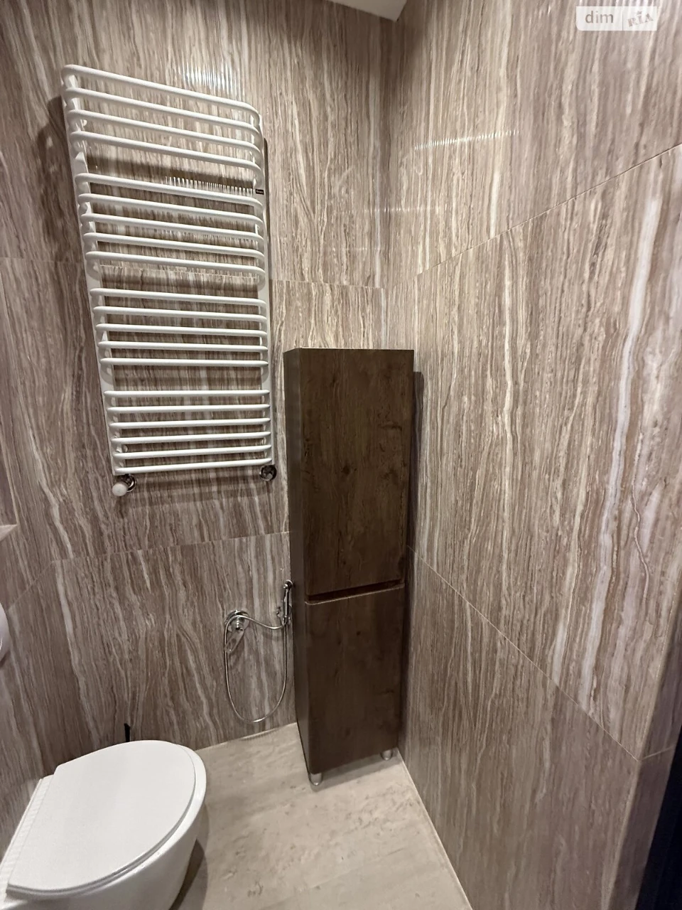 Apartment for Sale, Center