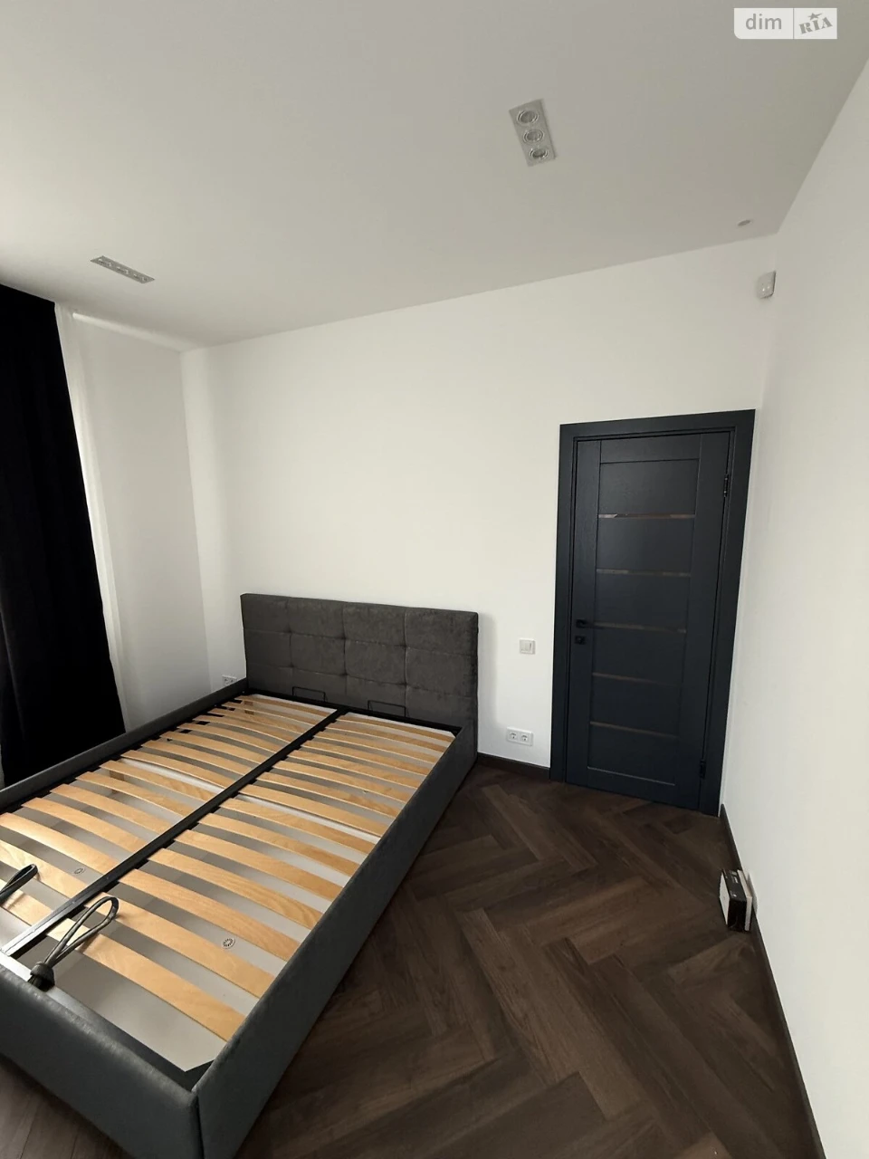 Apartment for Sale, Center