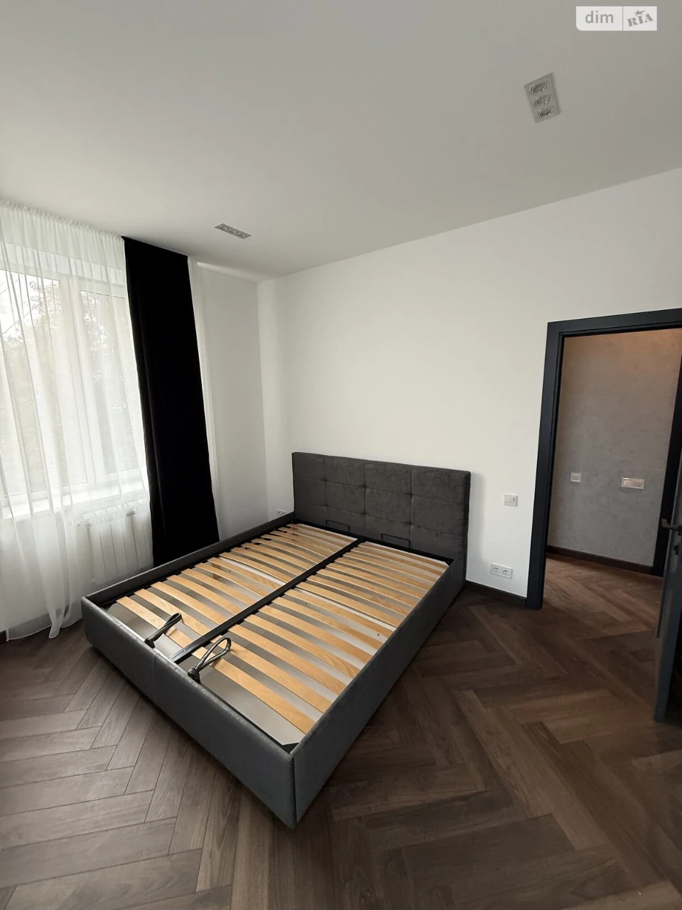Apartment for Sale, Center