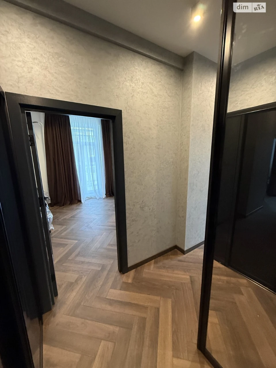 Apartment for Sale, Center