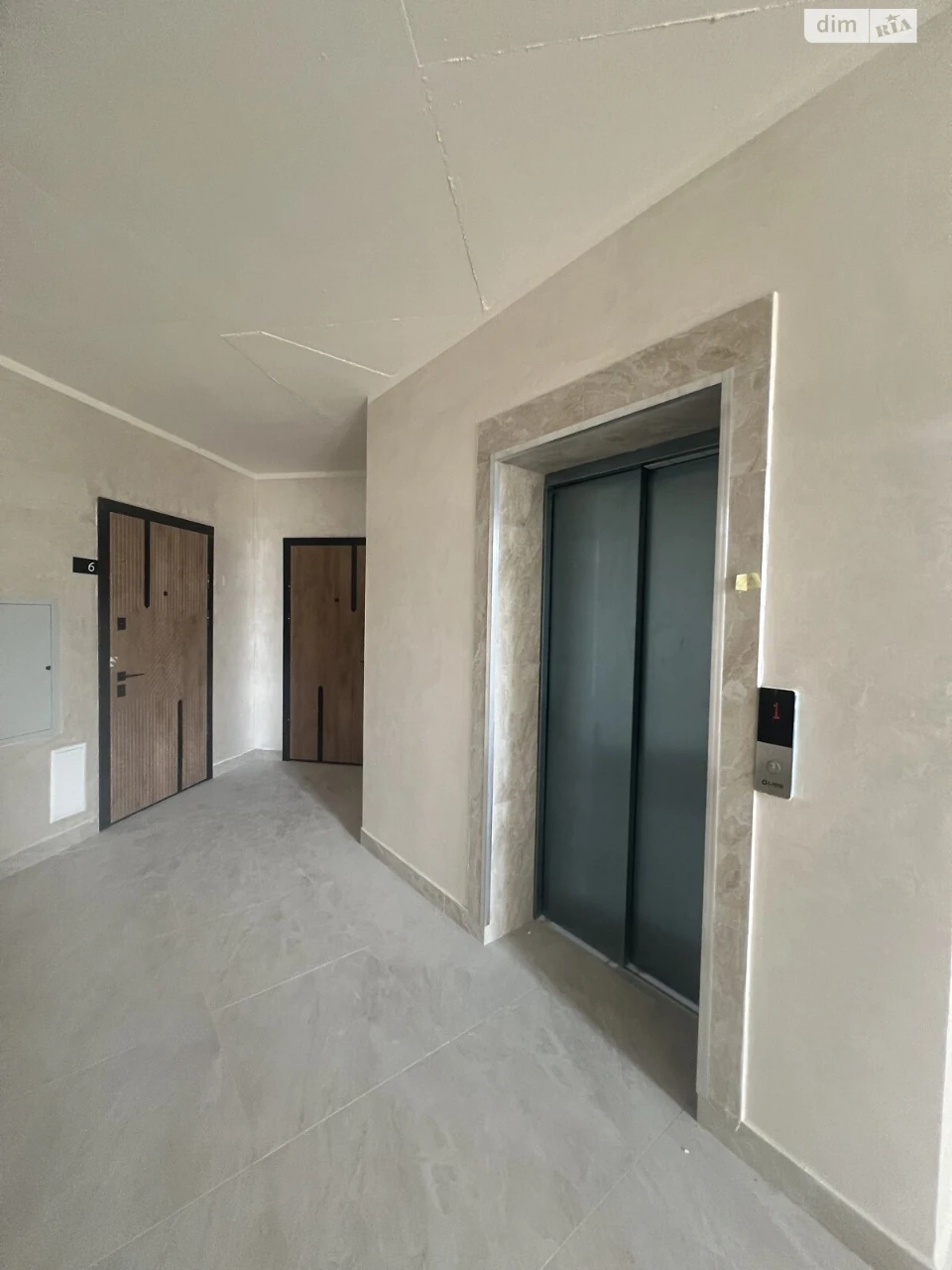 Apartment for Sale, Княгинин
