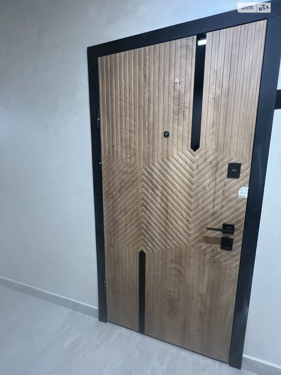 Apartment for Sale, Княгинин