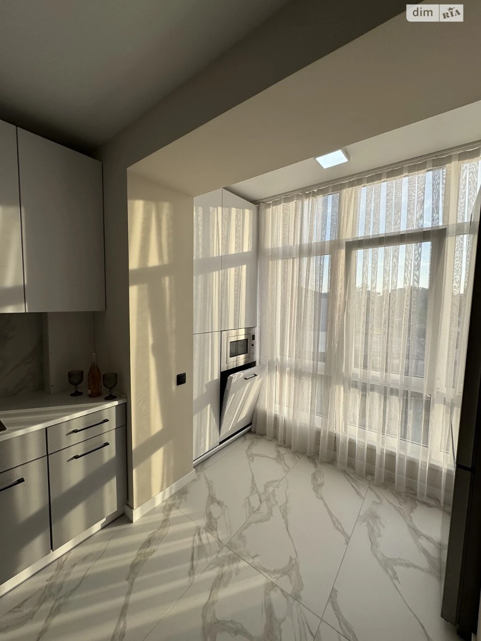 Apartment for Sale, Center