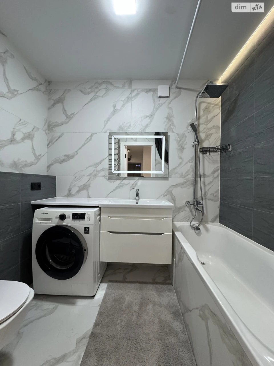 Apartment for Sale, Center