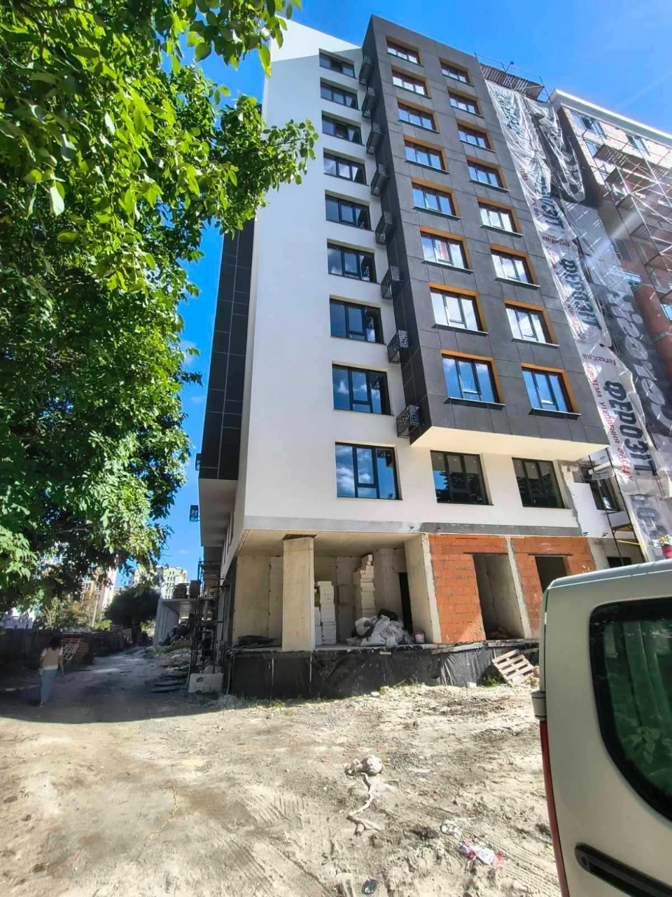 Продаж однокімнатної квартири у розвиненому районі Івано-Фра