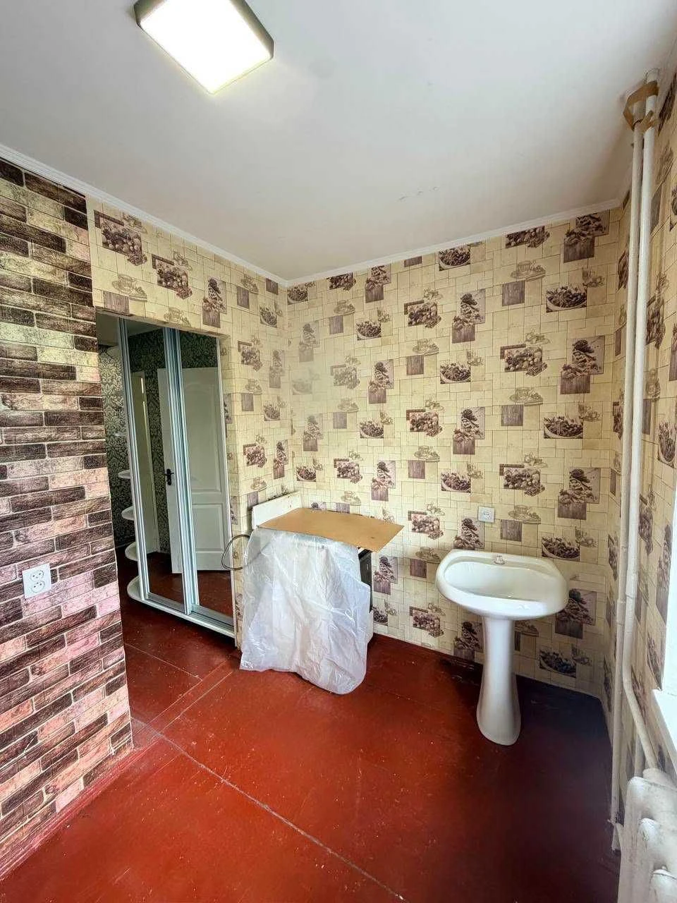 : ПРОДАЖ 1-КОМНАТНОЙ КВАРТИРЫ в г. РИВНЕ | 33 м² | 4 этаж