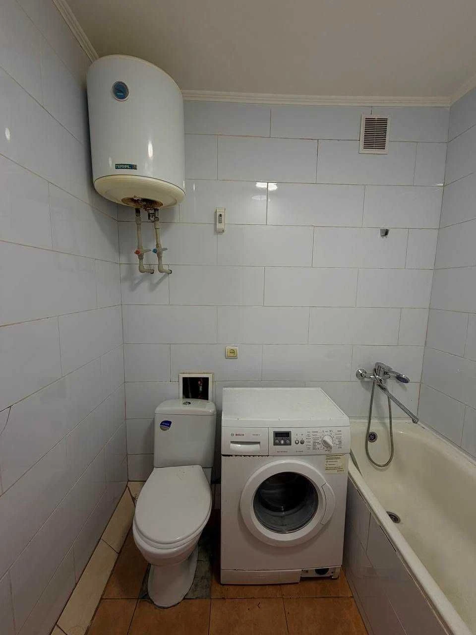 : ПРОДАЖ 1-КОМНАТНОЙ КВАРТИРЫ в г. РИВНЕ | 33 м² | 4 этаж