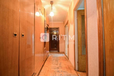 Sale of a 3-room apartment in the area of Canada, Ternopil