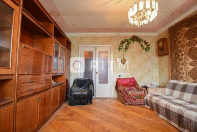 Sale of a 3-room apartment in the area of Canada, Ternopil