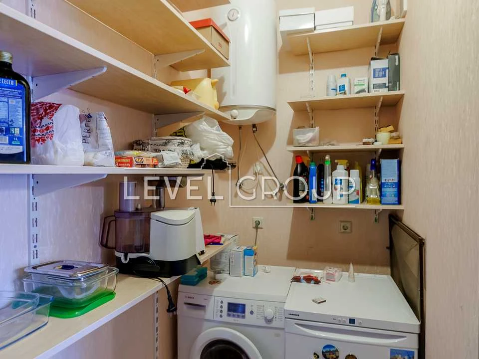 Apartment. Kyiv, Shekavyska St.