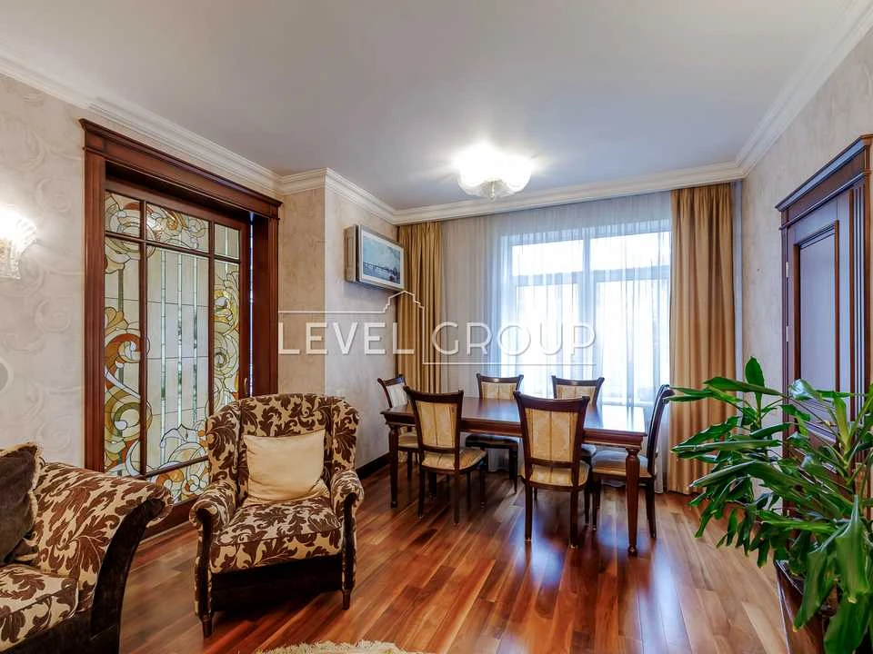 Apartment. Kyiv, Shekavyska St.