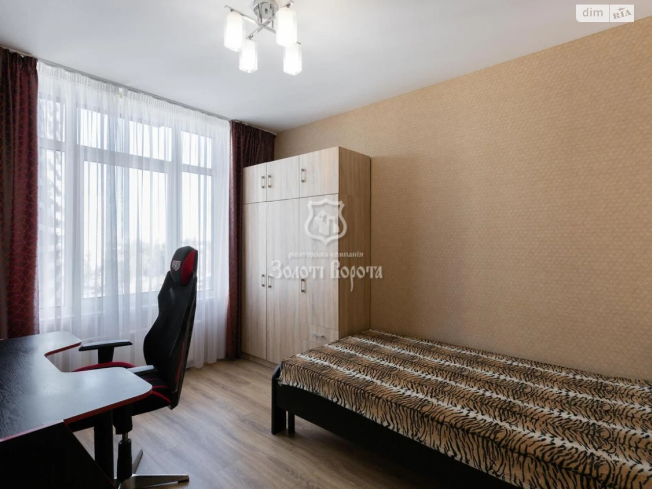 Продаж Квартира Дніпровський