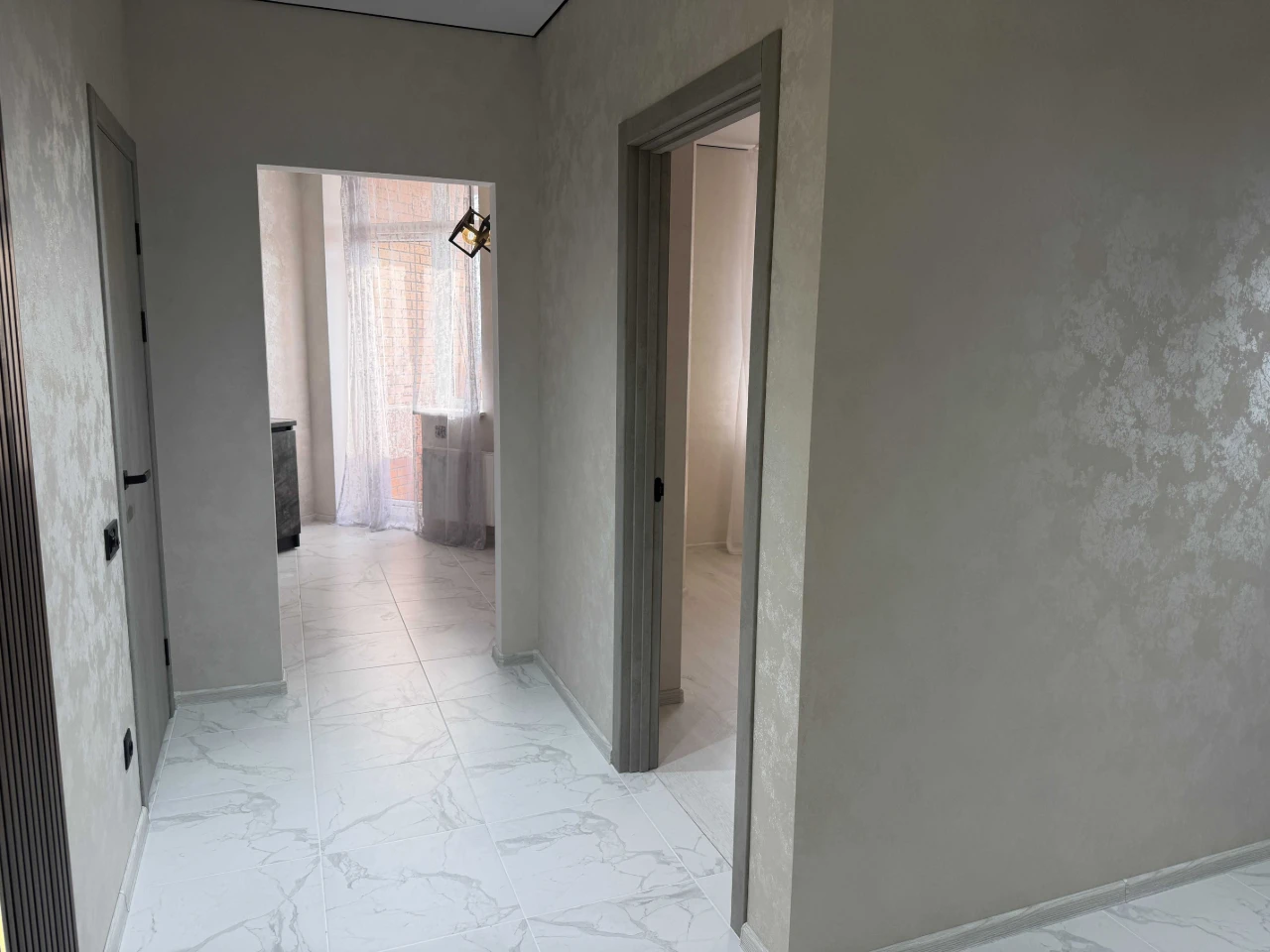 2-кімнатна квартира в новому будинку — 59,2 м², ремонт, закр