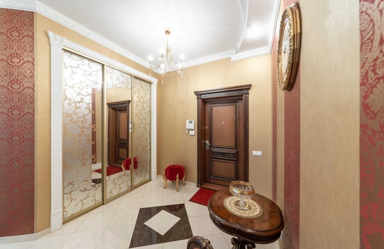4-room apartment for sale 158 m², Marshala Tymoshenko St.,